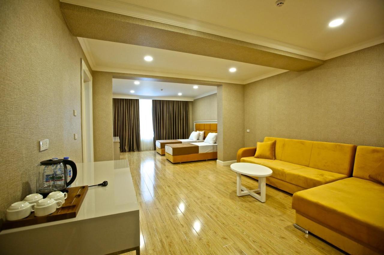Rusel Park Hotel باكو المظهر الخارجي الصورة